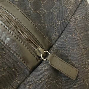 Gucci cloth duffel bag